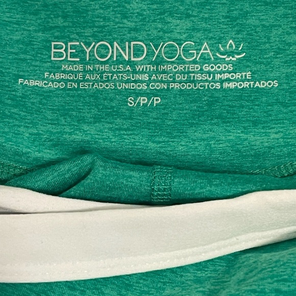 Beyond Yoga Spacedye Outlines High Waisted Midi Legging Size Small NWOT - Picture 10 of 11